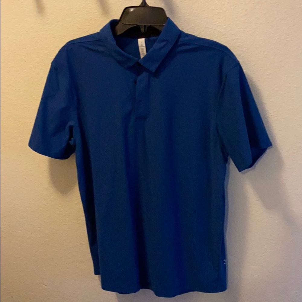 Short sleeve dress shirt